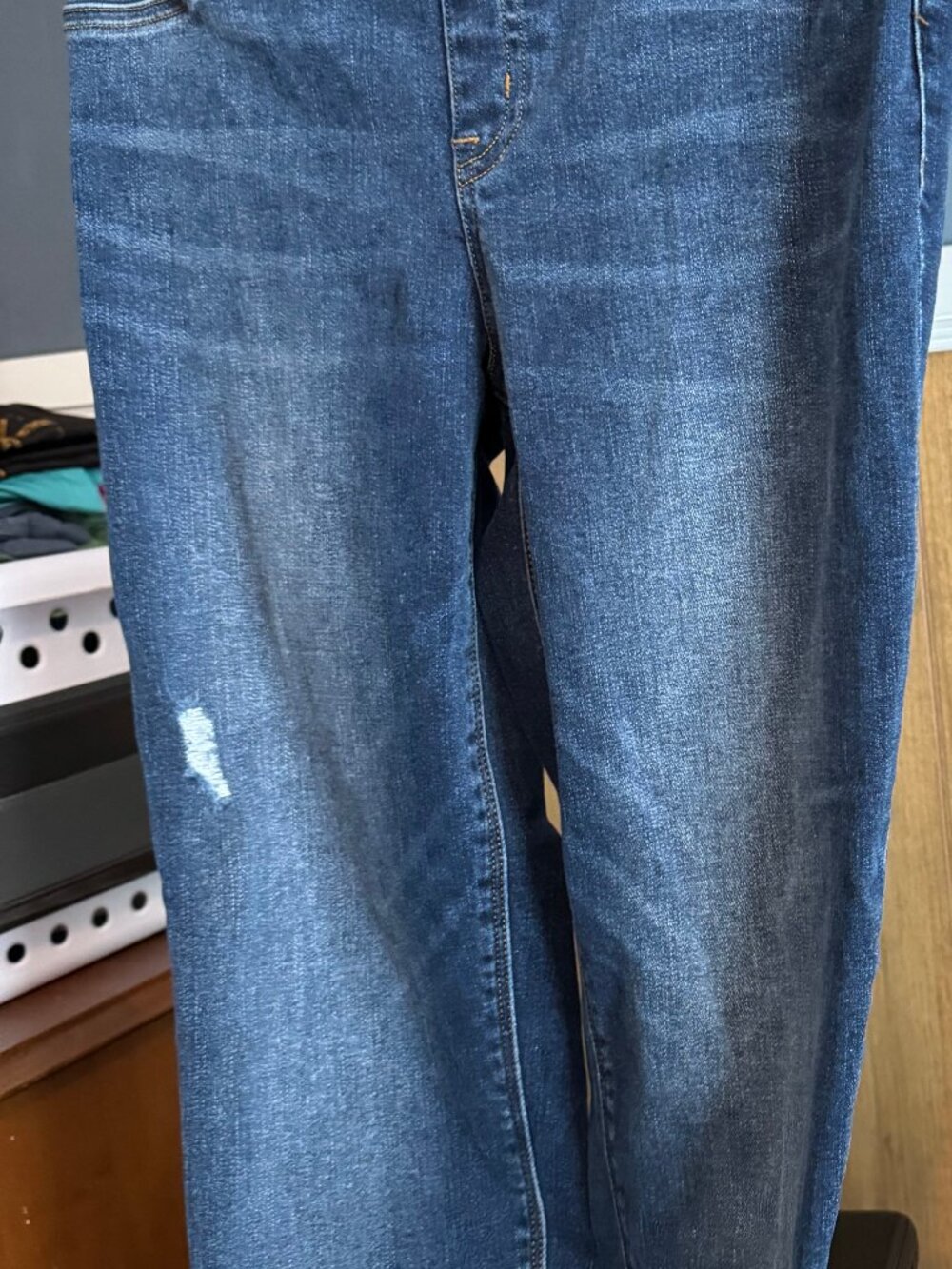 Spanx Distressed Denim Leggings Medium Pull-On High Rise Jeans/Blue - Picture 1 of 16